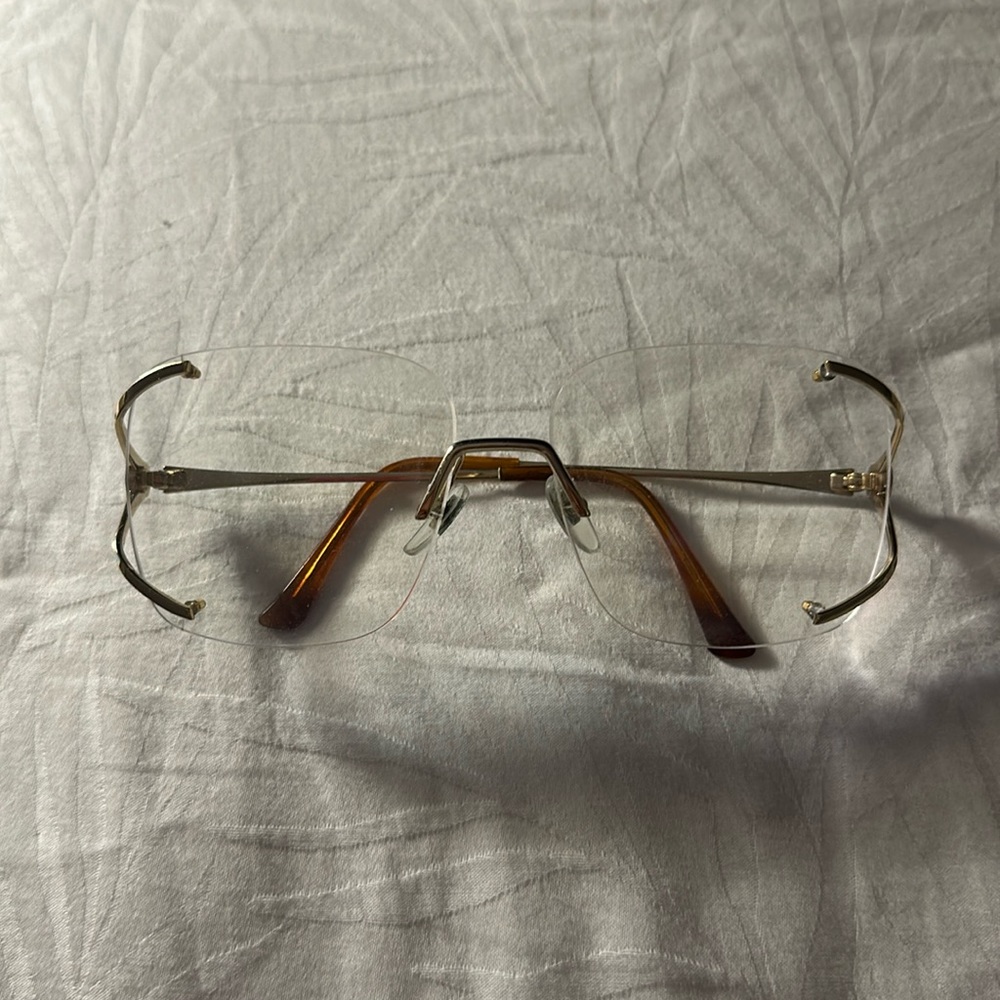 Gucci glasses